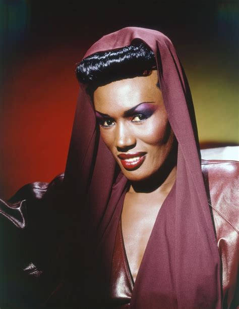 33 Amazing Photographs Of Grace Jones In The 1980s ~ Vintage Everyday