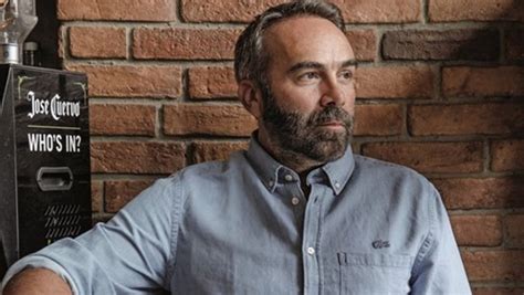 03:30 jtbc 팩추얼 굿모닝 키스: BIG BROTHER: Ο Γρηγόρης Γκουντάρας στο live της Παρασκευής ...