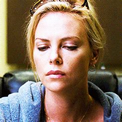 Charlize Theron Gifs Wow Gallery Charlize Theron Blonde Gif Atomic Blonde