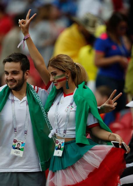 Photo Of Iranian Woman Watching The World Cup Without A Hijab Goes Viral Iranian Women