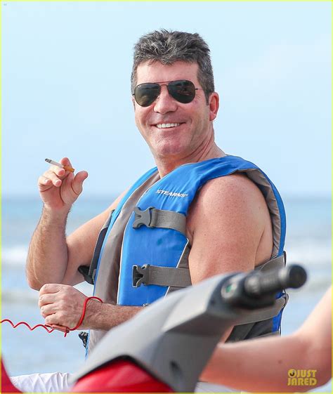 Full Sized Photo Of Simon Cowell Shirtless Holiday Vacation With Terri