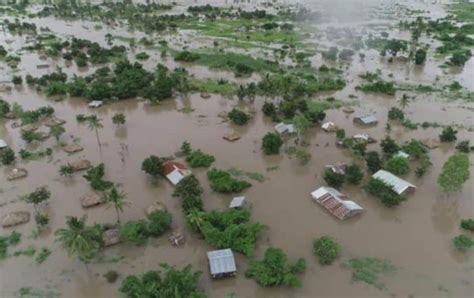 At Least 89 Dead In Zimbabwe As Cyclone Idai Leaves Trail Of Destruction