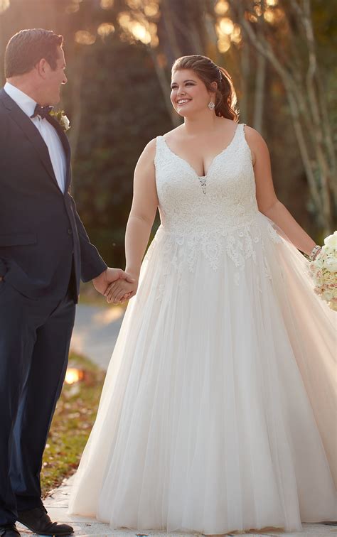 Check out our plus size wedding dress selection for the very best in unique or custom, handmade pieces from our dresses shops. Modest A-Line Plus-Size Wedding Dress - Stella York ...