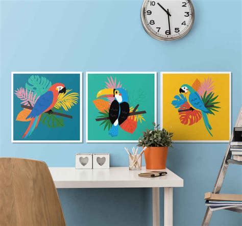 Tropical Colourful Bird Canvas Wall Art Tenstickers
