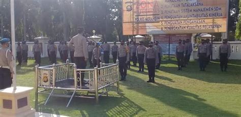 Di koperasi ini terdapat berbagai kebutuhan siswa dan guru seperti buku pelajaran, alat tulis bahkan hingga. Rangkul Petani Melalui Koperasi, Bripka Fahmi Toreh ...