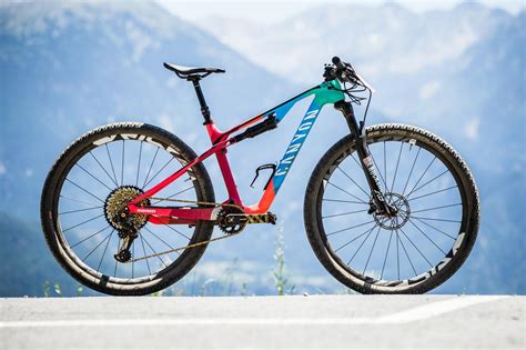Jun 09, 2021 · henrique avancini, uno de los siempre favoritos en cualquier prueba de la copa del mundo de xco y el mejor corredor brasileño de la modalidad, ha anunciado que no participará en las dos siguientes rondas de la copa del mundo de xco, las de leogang y les gets, con la finalidad de prepararse al 100% para conseguir la mejor preparación posible para uno de sus grandes objetivos de 2021: CANYON LAUNCHES 2020 LUX AND EXCEED XC RACE MOUNTAIN BIKES ...