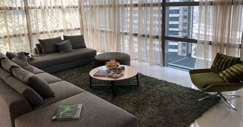 Serviced apartments in kuala lumpur is primarily known for being modern, clean, newly built and offers an ideal mix of amenities and facilities for remote workers and digital nomads from a dedicated work area, fully equipped kitchenette to stunning rooftop swimming pools. 2 Bedroom Luxury Apartment for Sale KLCC Kuala Lumpur ...