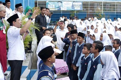 Syarat permohonan program khas peduli siswa pemohon dan ibu bapa merupakan. Program GPS Berhasil Bangkitkan Siswa untuk Peduli Sesama ...