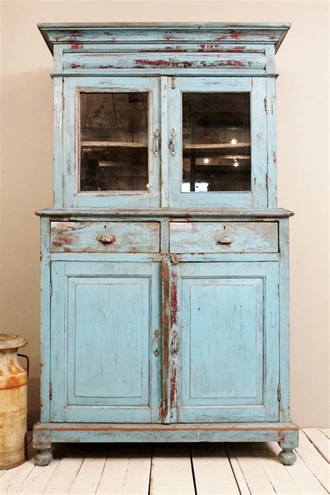 How To Antique Old Kitchen Cabinets