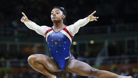 Approximately, 47 kg in kilograms. Simone Biles Height, Weight, Age & Boyfriend - Gazette Review