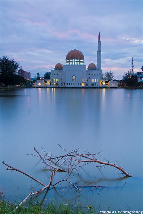 La distancia entre la mezquita y la meca es 8673,44 km noroeste. My NoOb Blog =): Outing @ Masjid As-Salam, Puchong & KLIMS ...