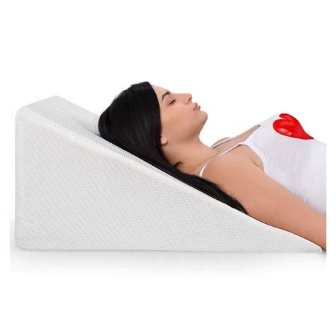 Top 10 Best Bed Wedge Pillows In 2021 Reviews Go On Products