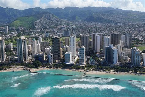 Short-Term Rentals Are Ruining Neighborhoods Like Waikiki - Honolulu