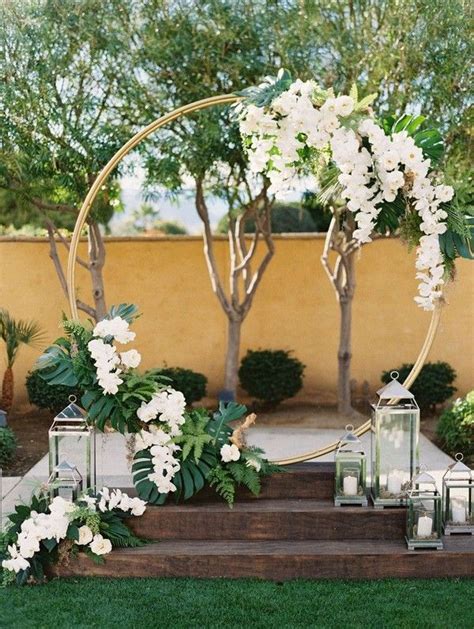 ️ 20 Boho Wedding Arches Altars And Backdrops Hi Miss Puff Boho