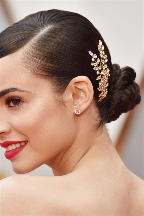 the 12 dreamiest beauty looks at this year s oscars oscar hairstyles sleek hairstyles red