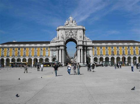 Heir to a university tradition that spans over seven centuries, ulisboa. Portugal Lissabon Sehenswürdigkeiten: Baixa