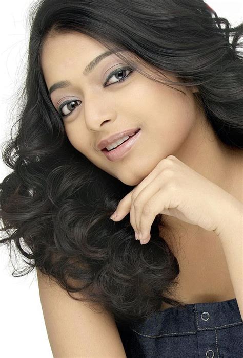 south indian photos janani iyer spicy hot images
