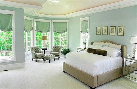 Can i use gray in a north facing room? How Light Affects Paint Colors - warm paint colors for ...