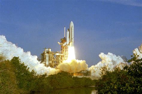 On This Day April 12 Space Shuttle Columbia Launched For 1st Time