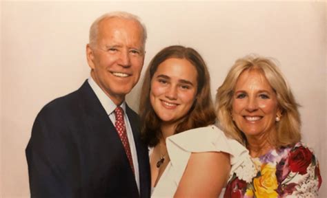 Us Presidents Granddaughter Maisy Biden In Greece For Vacation