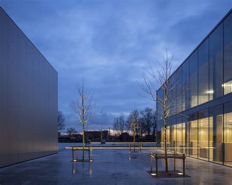Galería De Sede Principal De Rob Systems Govaert And Vanhoutte