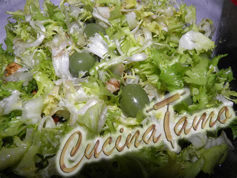 Di uva passa 20 gr. Insalata croccante di scarola riccia