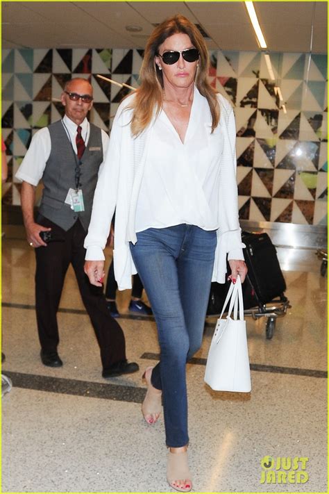 caitlyn jenner makes a low key landing at lax from london photo 3722189 photos just jared