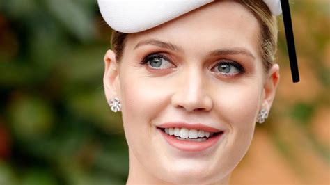 Princess Dianas Niece Lady Kitty Spencer Shares Candid Photos In Stunning Strapless Gown Hello