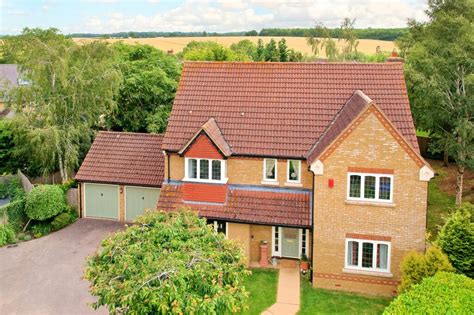 4 Bedroom Detached House For Sale In Priory Close Turvey Bedfordshire Mk43