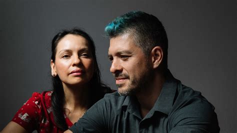 rodrigo y gabriela unveil ‘electric soul single from ‘mettavolution live