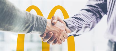 Yrittäjäksi - sinustako uusi Franchise-yrittäjä Mäkkärille? | McDonald ...
