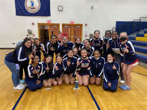 Varsity And Jv Competition Cheerleading Teams Place First Hhs Media