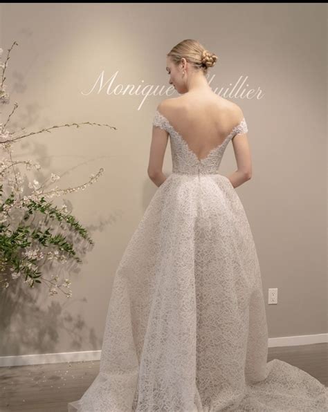 Monique Lhuillier Lovely New Wedding Dress Save 38 Stillwhite