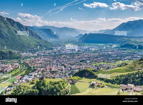 Bolzanobozen Provinz Bozen Südtirol Italien Stockfotografie Alamy
