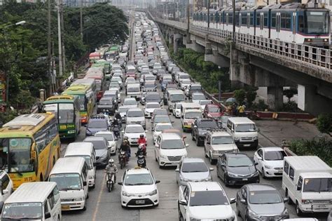 Filipinos Lose 9 To 15 Years Of Their Lives Sitting In Traffic — Urban