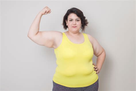 Rebel Wilsons Weight Loss A Complete Breakdown Of Her Fitness Regimen