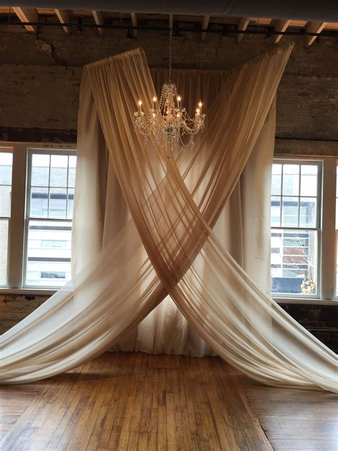 Best Curtain Backdrop Wedding Weddingtopia Wedding Ceremony