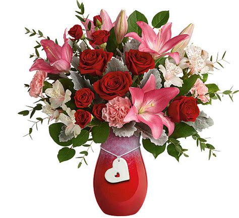 Telefloras Charmed In Love Bouquet Va90ta · Teleflora Valentines