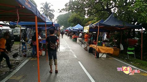 No, it's not your kid's paint brushes. Wordless Wednesday 477 : Pasar Malam Taman Dahlia Tampoi ...