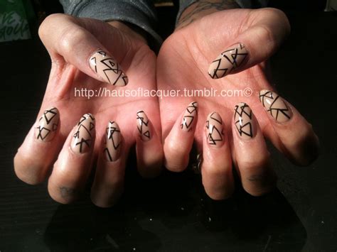 Haus Of Lacquer Nude Pyramids