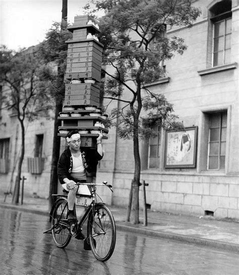 r historyporn on twitter a picture of a delivery guy delivering soba in tokyo 1935 from
