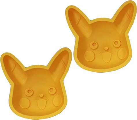 Tinycartridge Geeky Kitchen Pikachu Cake Molding