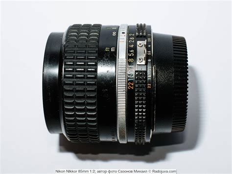 りません Nikon Nikkor Ai S 85mm F2 T21 フォーカス