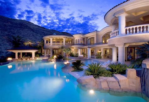 Luxury Homes With Magnificent Swimming Pools Mansions Luxury Pools