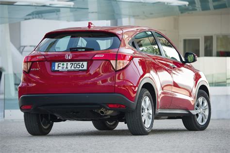 New 2015 Honda Hr V Crossover Suv In Pictures Car Galleries