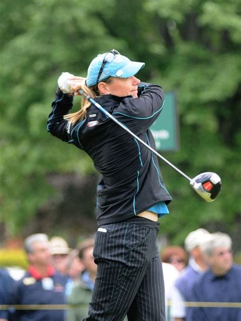 Annika Sorenstam Grinding On Her Golf Game Again