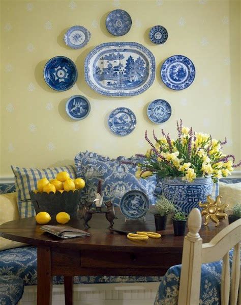 French Country Blue And Yellow Kitchens Marihukubun