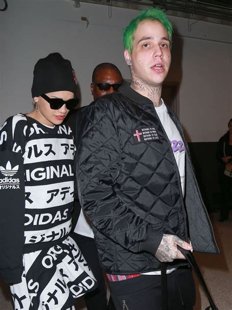 Photo Rita Ora Et Son Petit Ami Ricky Hil Richard Hilfiger Arrivent