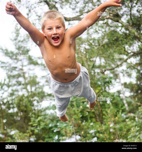 Boy Jumping Hi Res Stock Photography And Images Alamy