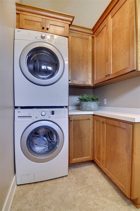 These are just a couple of things you should consider when. Custom Laundry Room Cabinets MN | Custom Mudroom Built Ins